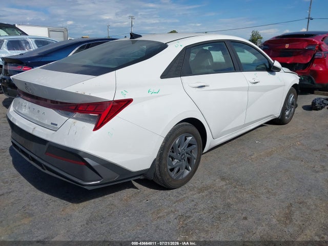 KMHLM4DJ2RU113350 Hyundai Elantra Hybrid Blue