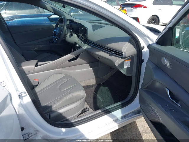 KMHLM4DJ2RU113350 Hyundai Elantra Hybrid Blue
