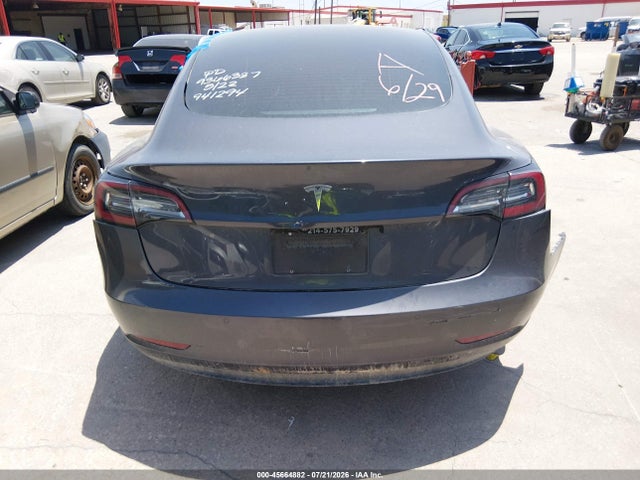 Tesla Model 3 Standard Range Plus Rear-wheel Drive 2021 5YJ3E1EA5MF941294 Image 15