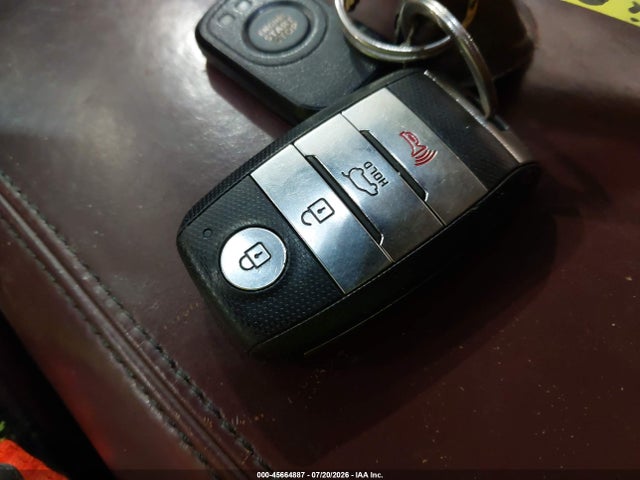 Aukcja sprzedaży 2016 Kia Sorento 2.0t Sxl, vin: 5XYPKDA17GG017549, numer aukcji: 45664887