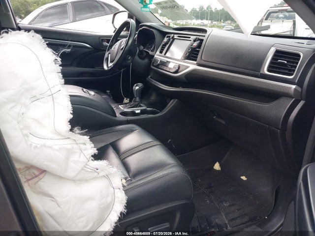 Toyota Highlander Se 2017 5TDKZRFH2HS508902 Image 5