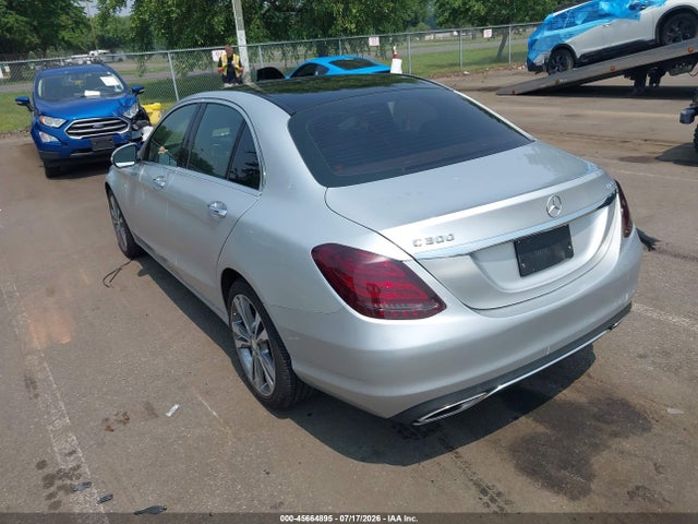 Auction sale of the 2015 Mercedes-benz C 300 Luxury 4matic, vin: 55SWF4KB2FU029474, lot number: 45664895