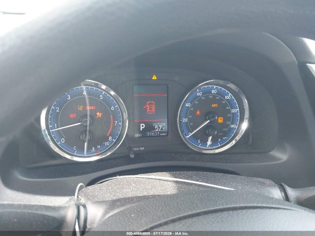 2T1BURHE5HC866537 Toyota COROLLA LE