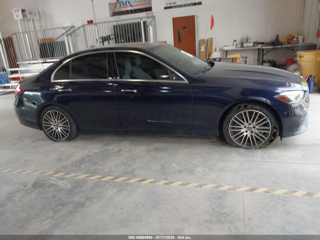 W1KAF4HB6NR013831 Mercedes-Benz C 300 4matic