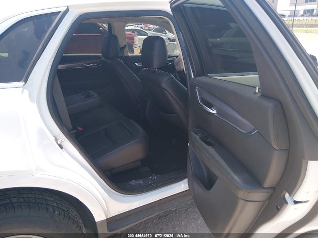 45664970 :رقم المزاد ، 1GYKNCRS2KZ191901 vin ، 2019 Cadillac Xt5 Luxury مزاد بيع