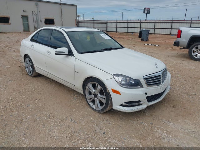 Продаж на аукціоні авто 2012 Mercedes-benz C 250 Luxury, vin: WDDGF4HB9CR212024, номер лоту: 45664986