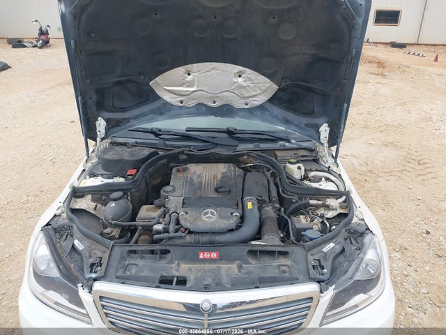 Aukcja sprzedaży 2012 Mercedes-benz C 250 Luxury, vin: WDDGF4HB9CR212024, numer aukcji: 45664986