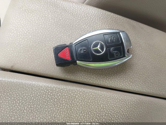 Aukcja sprzedaży 2012 Mercedes-benz C 250 Luxury, vin: WDDGF4HB9CR212024, numer aukcji: 45664986