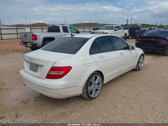 Aukcja sprzedaży 2012 Mercedes-benz C 250 Luxury, vin: WDDGF4HB9CR212024, numer aukcji: 45664986