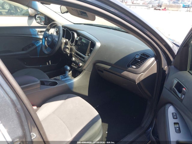 Продажа на аукционе авто 2015 Kia Optima Lx, vin: KNAGM4A79F5554233, номер лота: 45664988