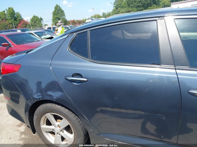 Продажа на аукционе авто 2015 Kia Optima Lx, vin: KNAGM4A79F5554233, номер лота: 45664988