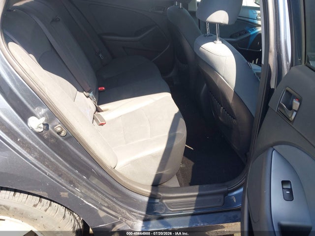 Продажа на аукционе авто 2015 Kia Optima Lx, vin: KNAGM4A79F5554233, номер лота: 45664988