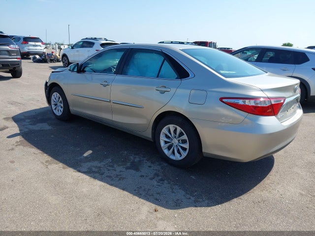 Aukcja sprzedaży 2015 Toyota Camry Le, vin: 4T4BF1FK2FR508561, numer aukcji: 45665013