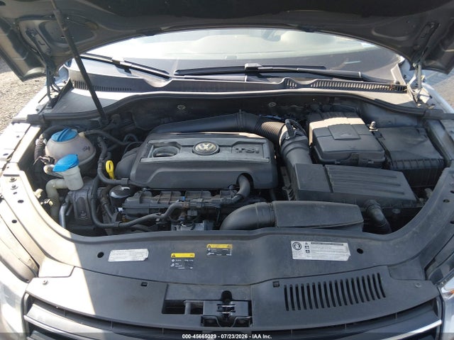 Продаж на аукціоні авто 2015 Volkswagen Eos Executive Edition, vin: WVWFW8AH6FV000768, номер лоту: 45665029