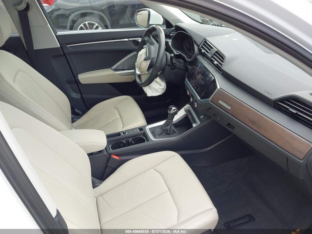 Продаж на аукціоні авто 2022 Audi Q3 Premium 45 Tfsi S Line Quattro Tiptronic, vin: WA1DECF37N1085453, номер лоту: 45665035