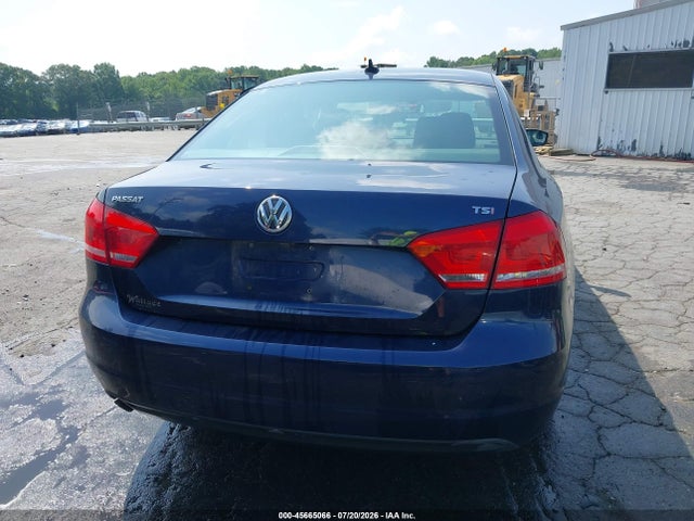 2014 Volkswagen Passat 1.8t Wolfsburg Edition მანქანა იყიდება აუქციონზე, vin: 1VWAT7A35EC049372, აუქციონის ნომერი: 45665066