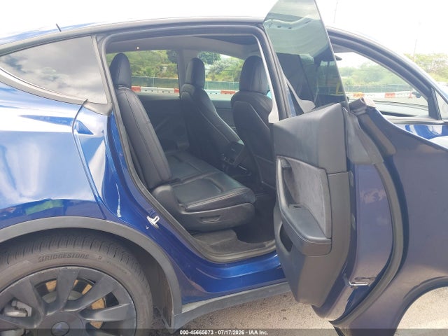 Продаж на аукціоні авто 2021 Tesla Model Y Performance Dual Motor All-wheel Drive/standard Range Rear-wheel Drive, vin: 5YJYGAED7MF115900, номер лоту: 45665073