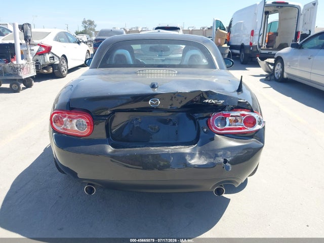 45665079 :رقم المزاد ، JM1NC2PFXB0216766 vin ، 2011 Mazda Mx-5 Miata Special Edition مزاد بيع