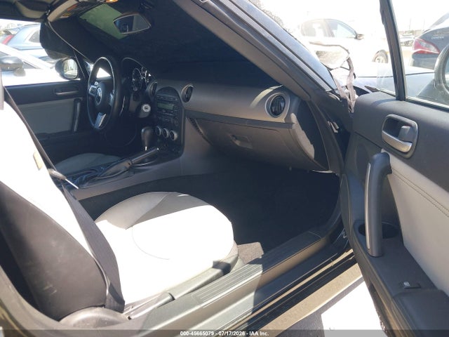 45665079 :رقم المزاد ، JM1NC2PFXB0216766 vin ، 2011 Mazda Mx-5 Miata Special Edition مزاد بيع