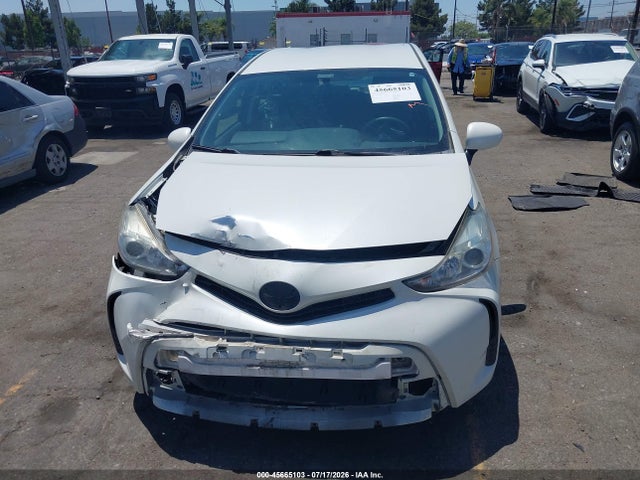 JTDZN3EU0GJ045031 Toyota Prius V Two