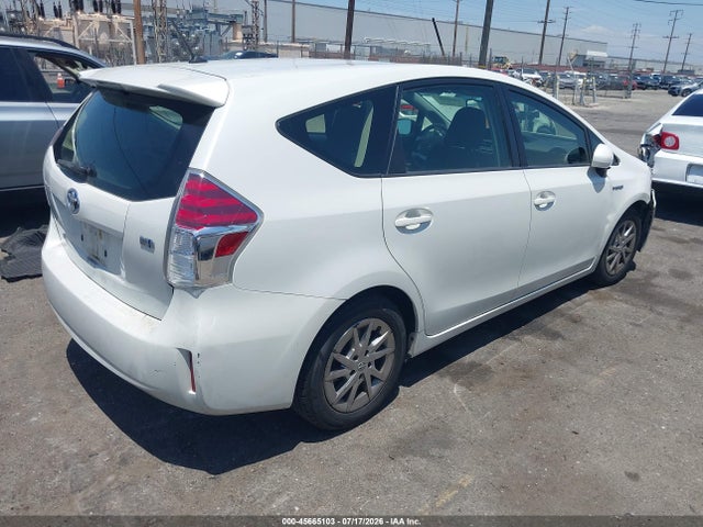 JTDZN3EU0GJ045031 Toyota Prius V Two