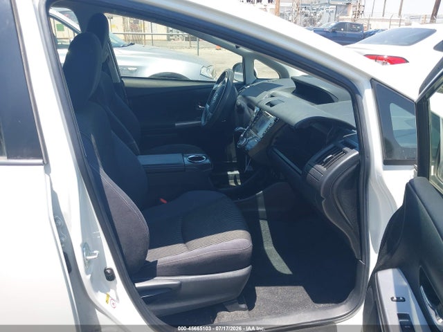 JTDZN3EU0GJ045031 Toyota Prius V Two