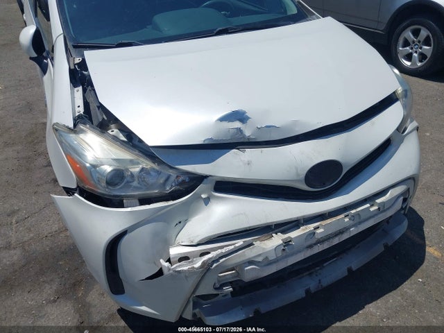 JTDZN3EU0GJ045031 Toyota Prius V Two