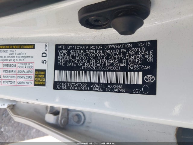 JTDZN3EU0GJ045031 Toyota Prius V Two