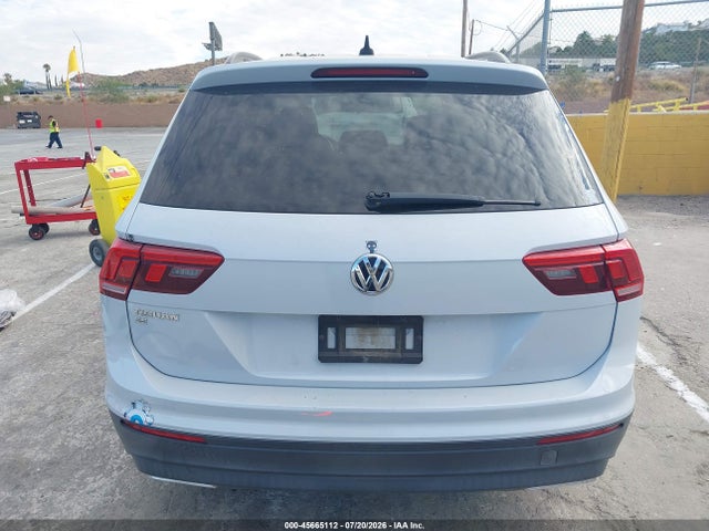 3VV3B7AX4KM025240 Volkswagen Tiguan 2.0t Se/2.0t Sel/2.0t Sel R-line/2.0t Sel R-line Black