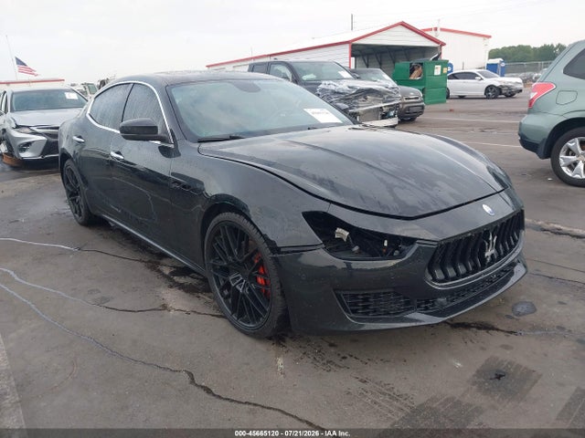 Продаж на аукціоні авто 2018 Maserati Ghibli, vin: ZAM57XSA6J1300374, номер лоту: 45665120