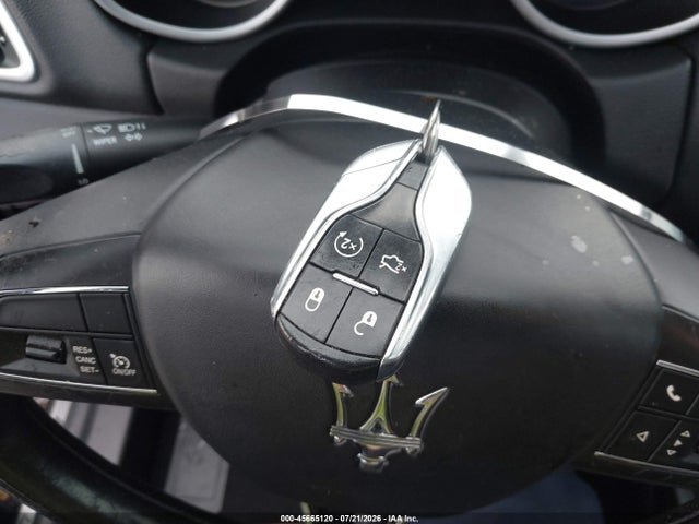 2018 Maserati Ghibli მანქანა იყიდება აუქციონზე, vin: ZAM57XSA6J1300374, აუქციონის ნომერი: 45665120