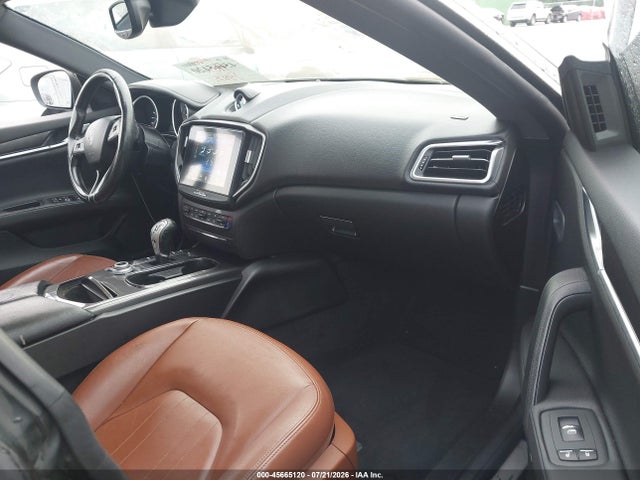 2018 Maserati Ghibli მანქანა იყიდება აუქციონზე, vin: ZAM57XSA6J1300374, აუქციონის ნომერი: 45665120