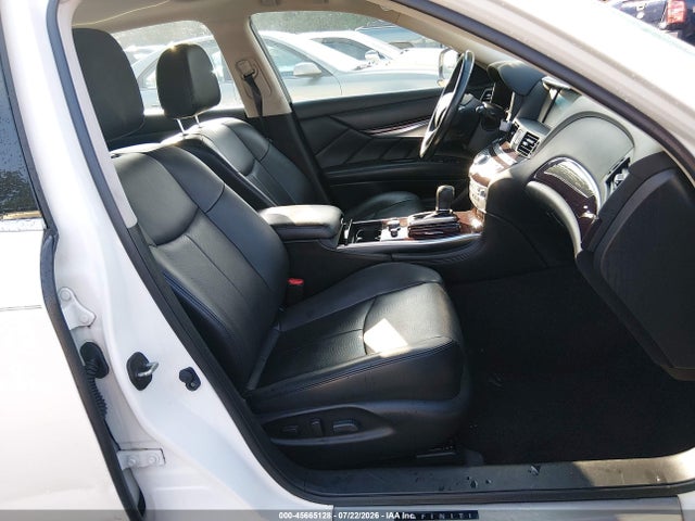 Продажа на аукционе авто 2019 Infiniti Q70l 3.7 Luxe, vin: JN1BY1PP2KM685045, номер лота: 45665128