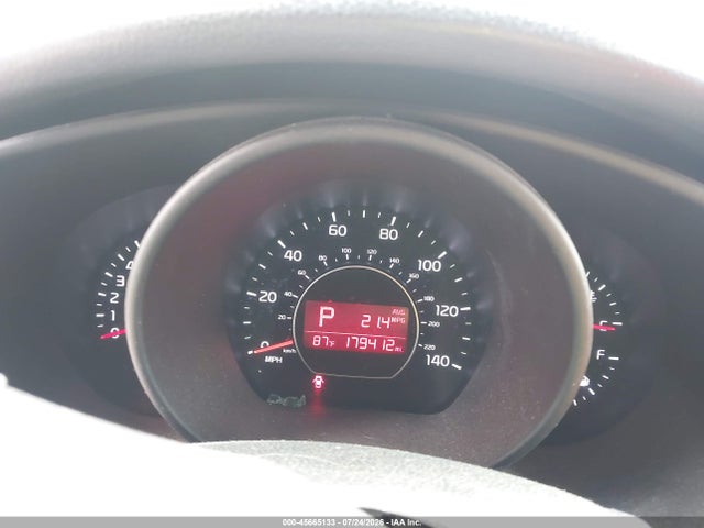 Продажа на аукционе авто 2015 Kia Soul !, vin: KNDJX3A58F7132774, номер лота: 45665133