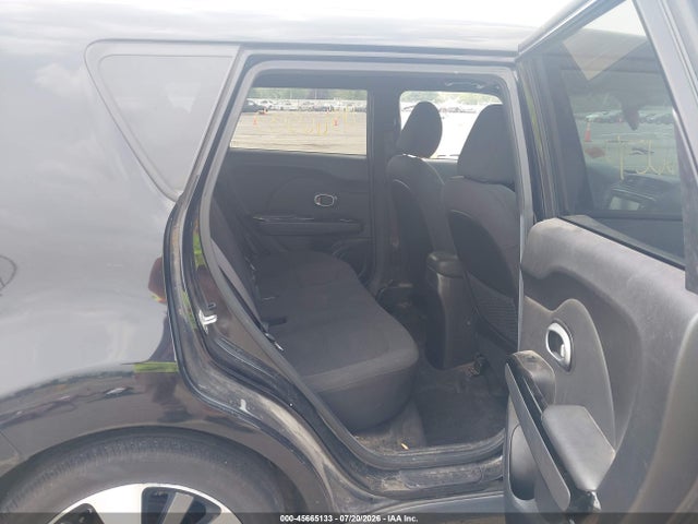 Продажа на аукционе авто 2015 Kia Soul !, vin: KNDJX3A58F7132774, номер лота: 45665133