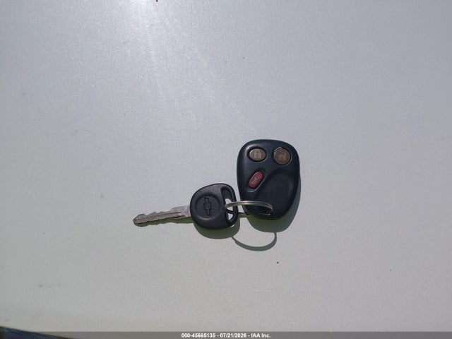 45665135 :رقم المزاد ، 2GCEC19T041400537 vin ، 2004 Chevrolet Silverado 1500 Ls مزاد بيع