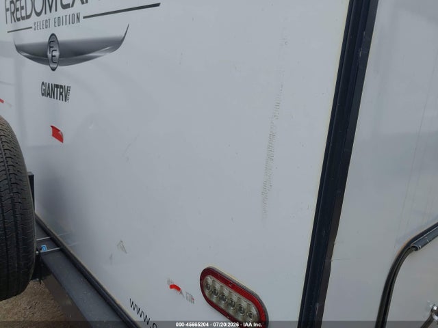 Coachmen R Freedom Ex 2022 5ZT2FEUB5NW021333 Image 18