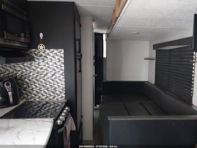 Coachmen R Freedom Ex 2022 5ZT2FEUB5NW021333 Image 5