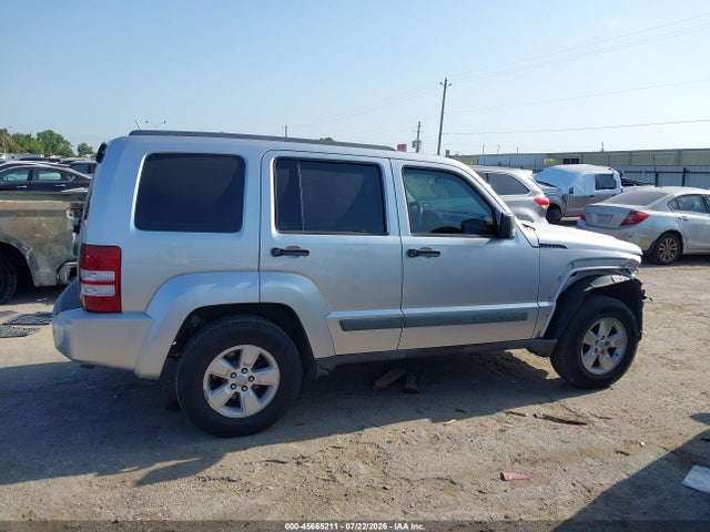 45665211 :رقم المزاد ، 1J4PP2GK0AW134528 vin ، 2010 Jeep Liberty Sport مزاد بيع