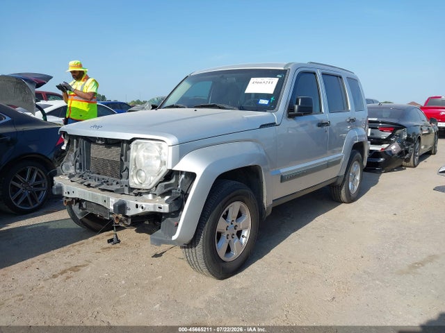45665211 :رقم المزاد ، 1J4PP2GK0AW134528 vin ، 2010 Jeep Liberty Sport مزاد بيع