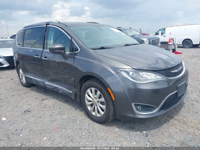 Aukcja sprzedaży 2018 Chrysler Pacifica Touring L, vin: 2C4RC1BG5JR211197, numer aukcji: 45665230