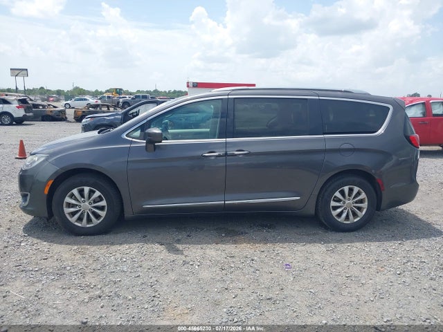 Aukcja sprzedaży 2018 Chrysler Pacifica Touring L, vin: 2C4RC1BG5JR211197, numer aukcji: 45665230