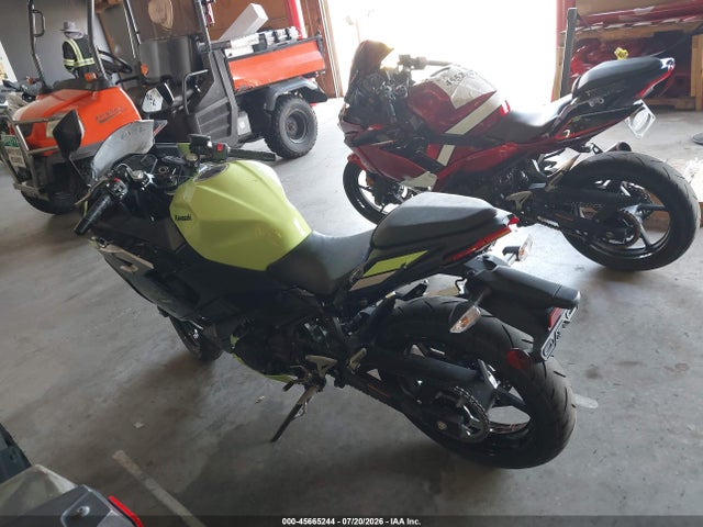 Kawasaki EX500 2026 ML5EXGG10TDA92617 Image 3