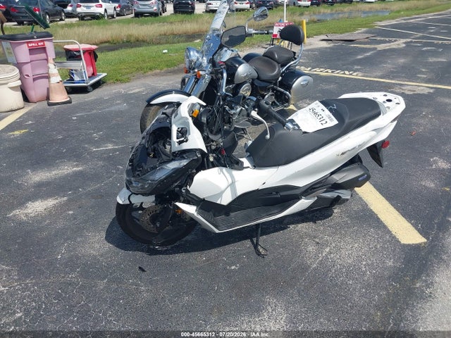 RLHKF4715NY100570 Honda WW150 A