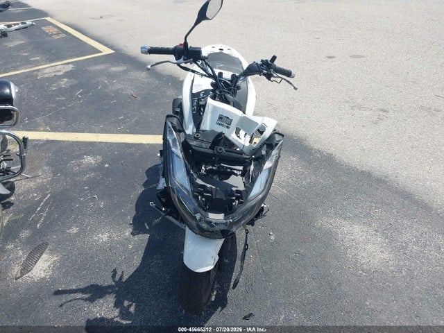 RLHKF4715NY100570 Honda WW150 A