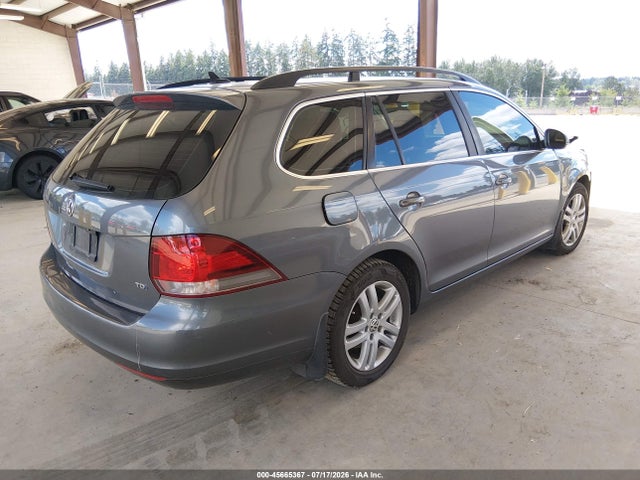 2013 Volkswagen Jetta Sportwagen 2.0l Tdi მანქანა იყიდება აუქციონზე, vin: 3VWPL7AJ8DM662592, აუქციონის ნომერი: 45665367