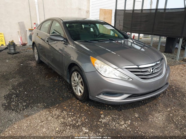 45665403 :رقم المزاد ، 5NPEB4AC0DH704076 vin ، 2013 Hyundai Sonata Gls مزاد بيع