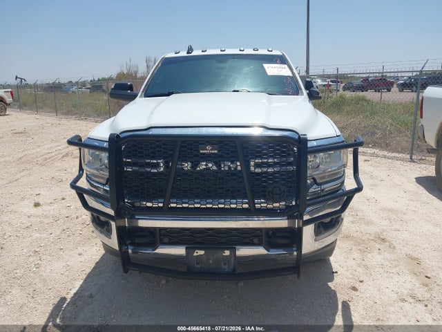 Продаж на аукціоні авто 2022 Ram 2500 Tradesman  4x4 8' Box, vin: 3C6UR5HJ6NG438310, номер лоту: 45665418