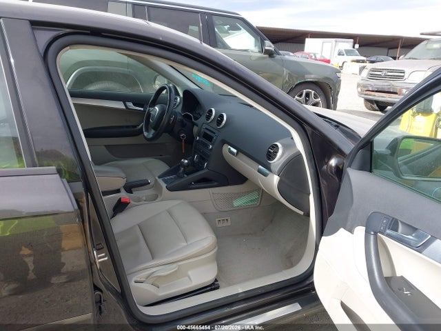 45665454 :رقم المزاد ، WAUKEAFM5DA027735 vin ، 2013 Audi A3 2.0t Premium مزاد بيع