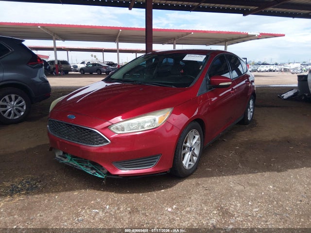 Ford FOCUS SE 2015 1FADP3K27FL358318 Image 2